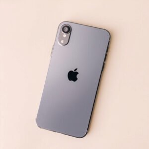 Aggiornate subito il vostro iPhone: vulnerabilità critiche WebKit richiedono azione immediata